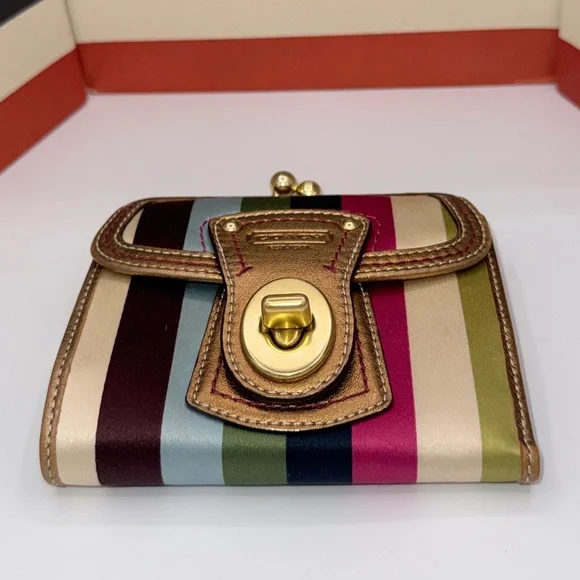 COACH LEGACY STRIPE FRAMED WALLET WITH KISSLOCK COIN - Picture 13 of 16